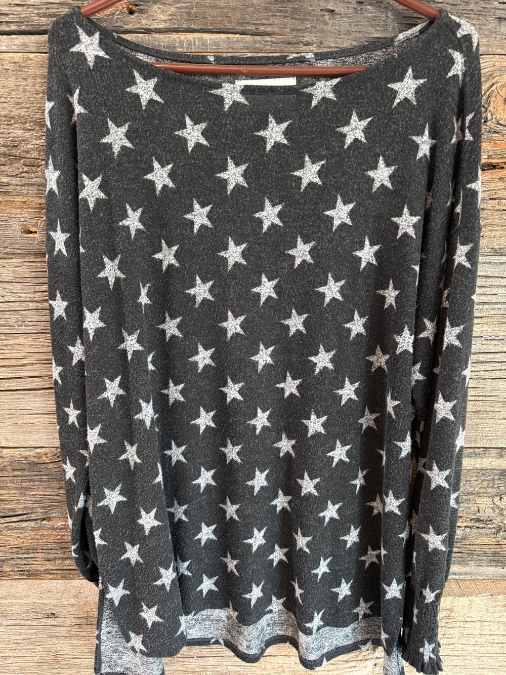 Lucky Brand Women Star Print Pullover Swearer Black White Boho Long Sleeve